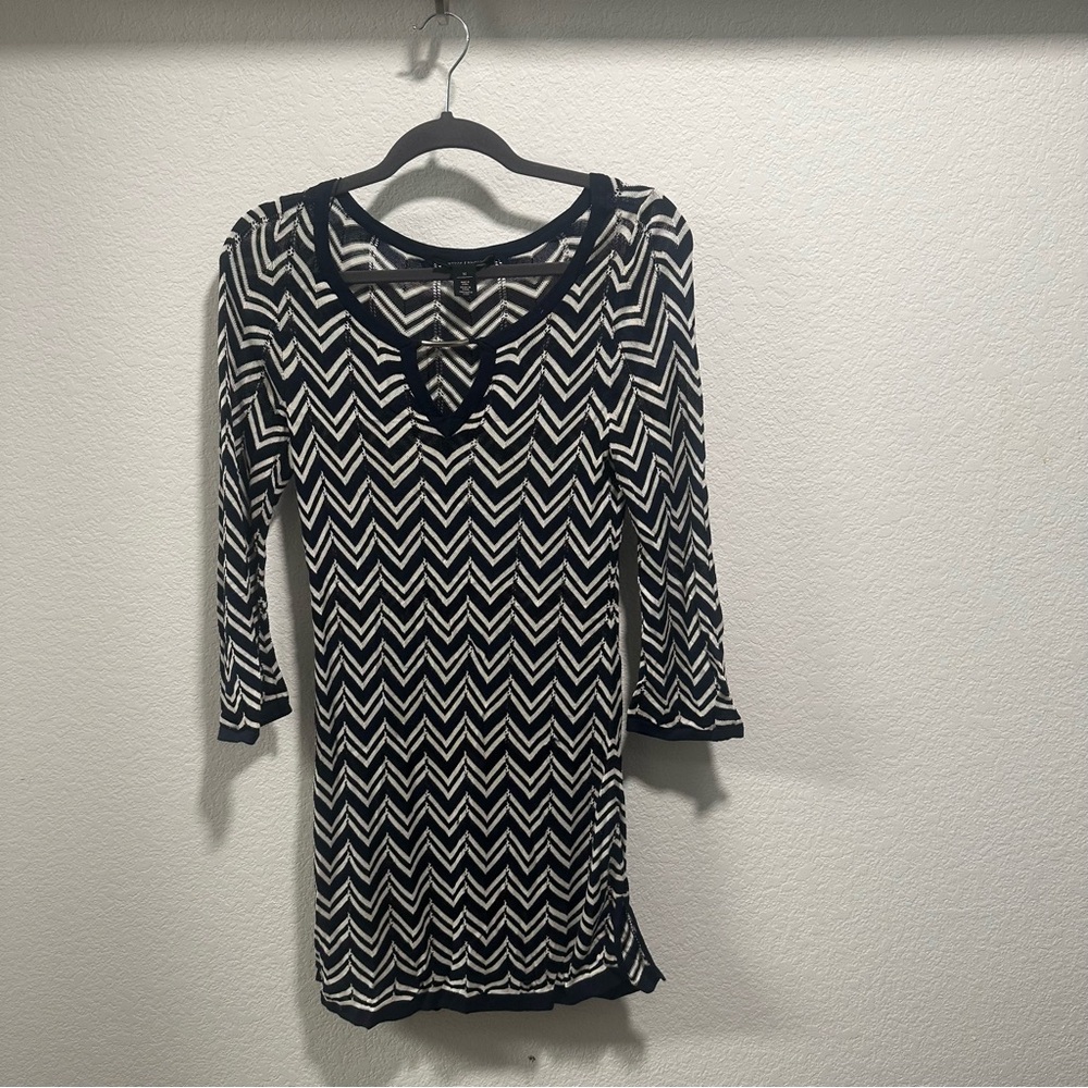 White House Black Market  | Chevron Knit | Dress | Rayon | M